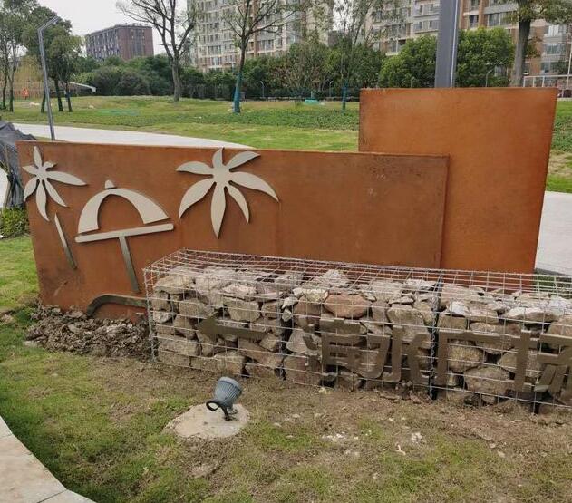 桐城锈钢板挡土墙